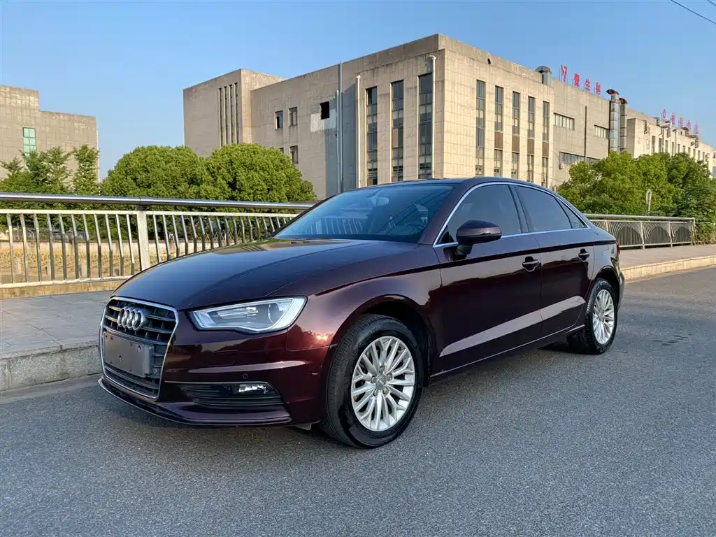 Купить Audi A3