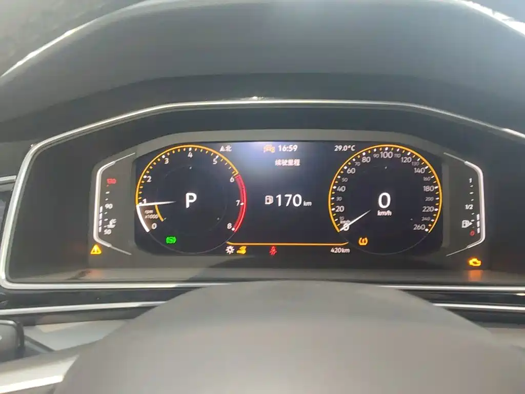Volkswagen Tiguan L — миниатюра 12