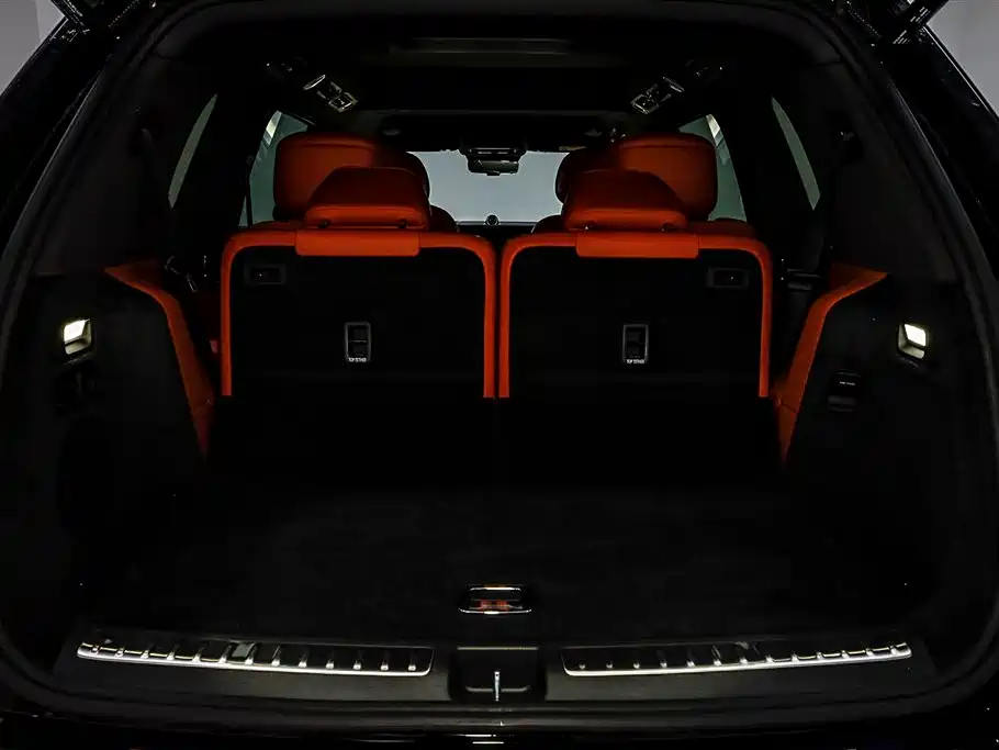 AITO ASK THE WORLD M9