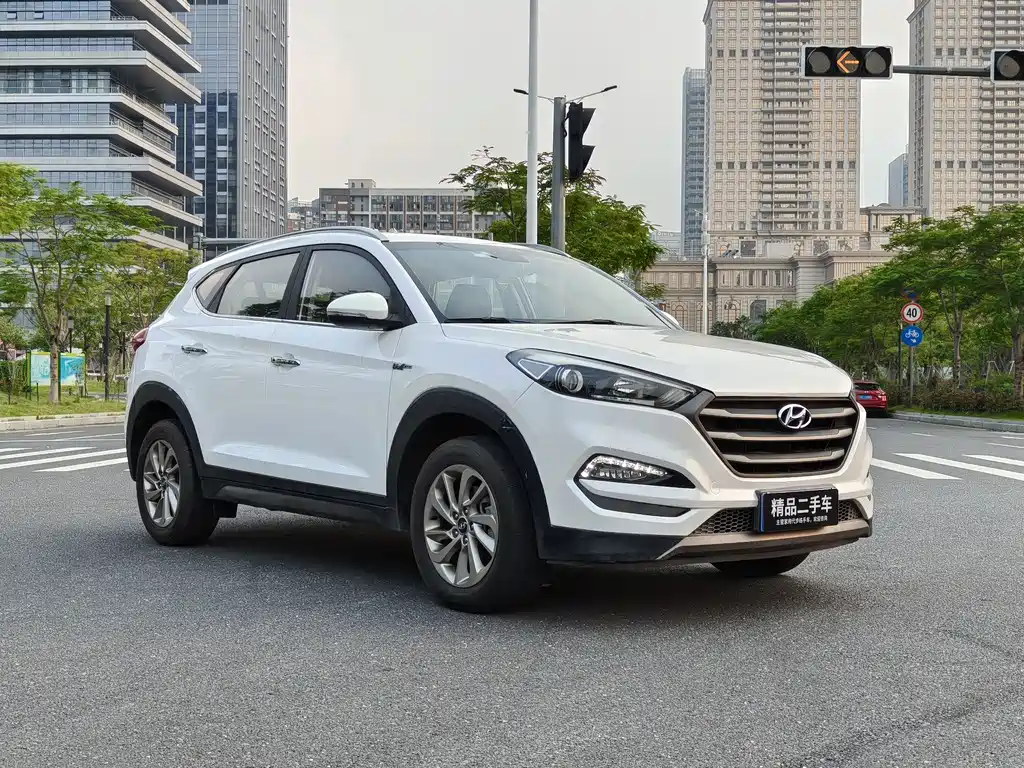 Hyundai Tucson — миниатюра 3