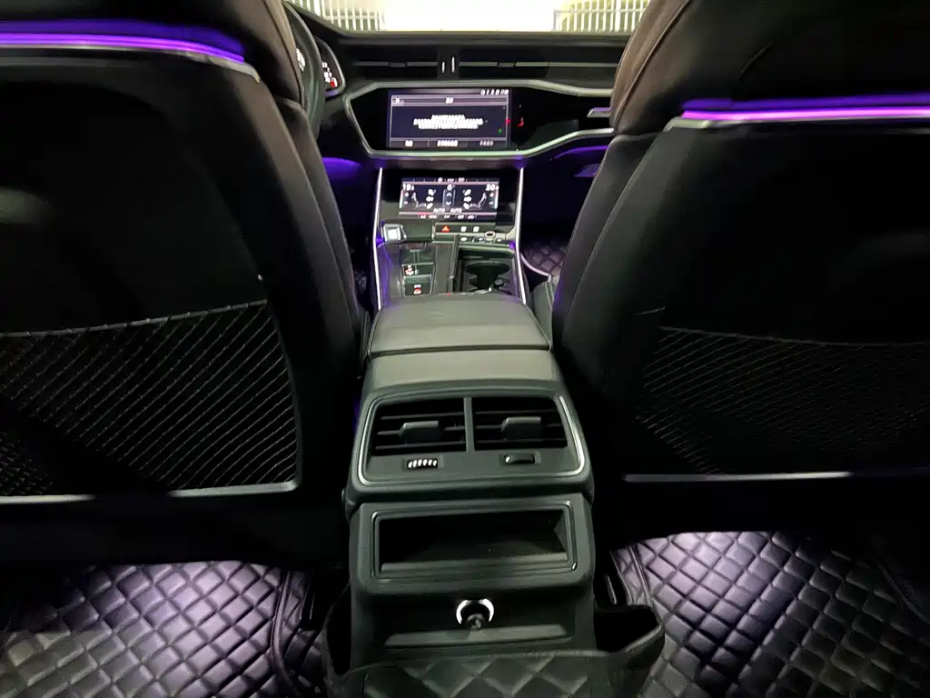 Audi A6L — миниатюра 11