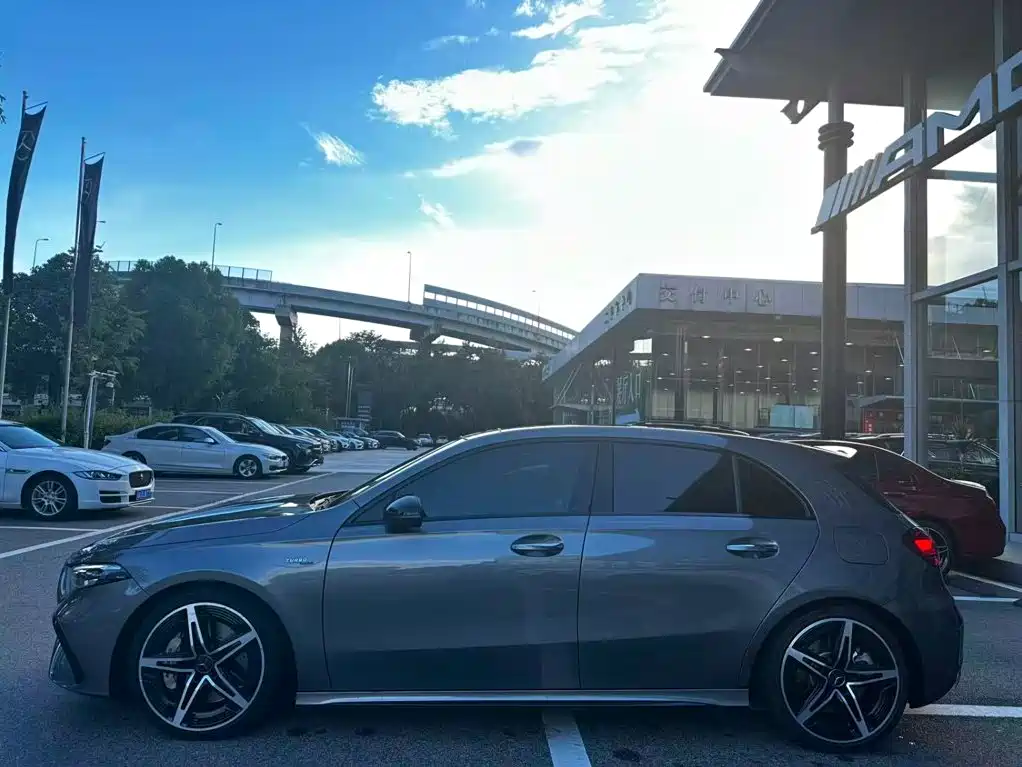 Mercedes-Benz A-Class AMG (Import) — миниатюра 8