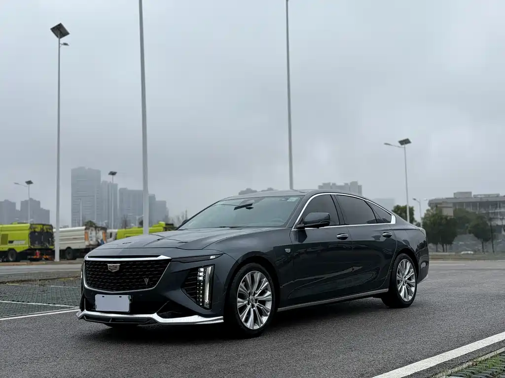 CADILLAC CT6