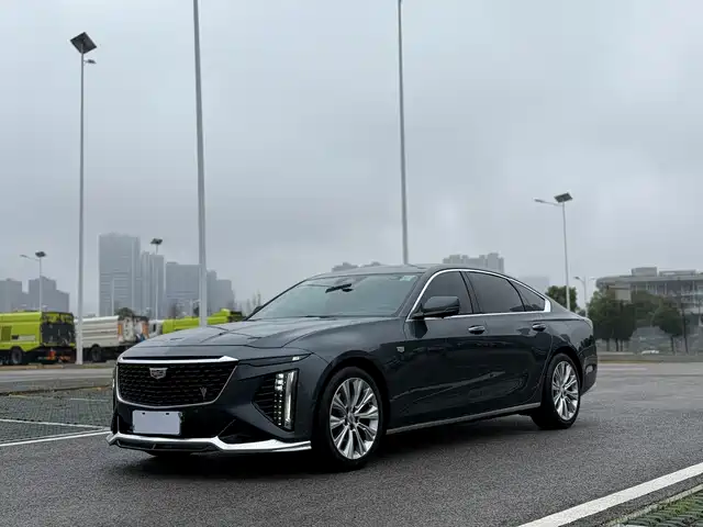 CADILLAC CT6