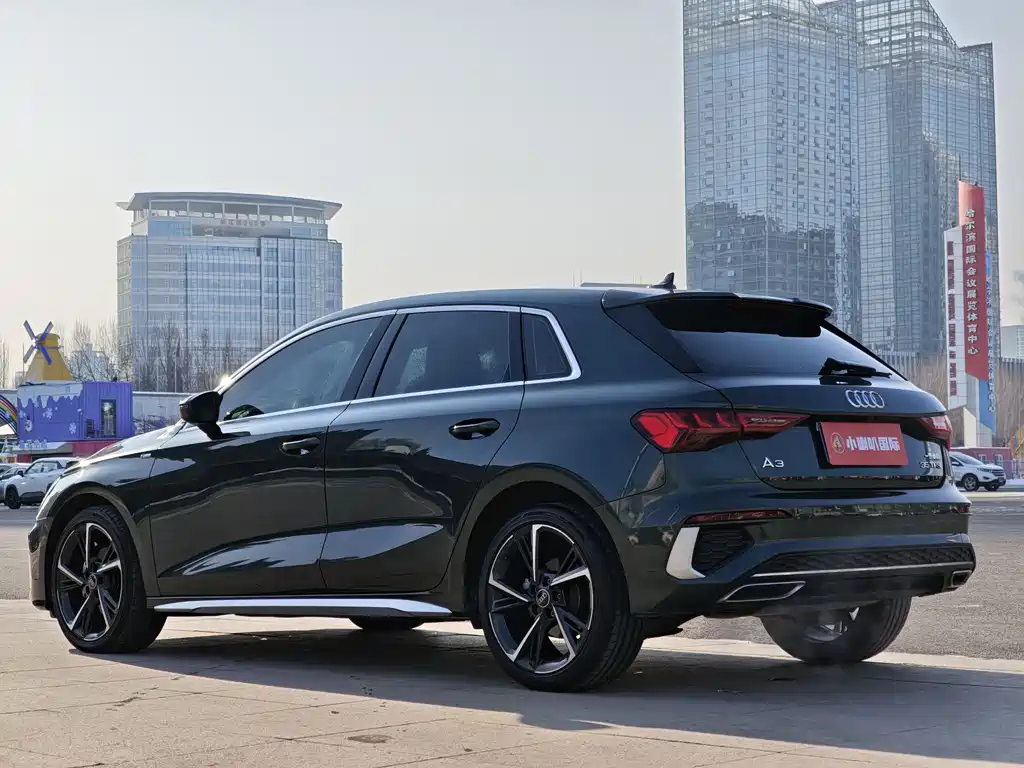AUDI A3