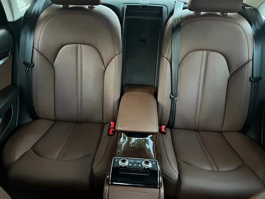 Audi A8 — миниатюра 41