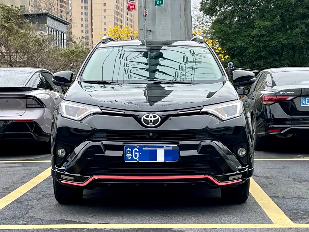 TOYOTA RAV4 RONGFANG