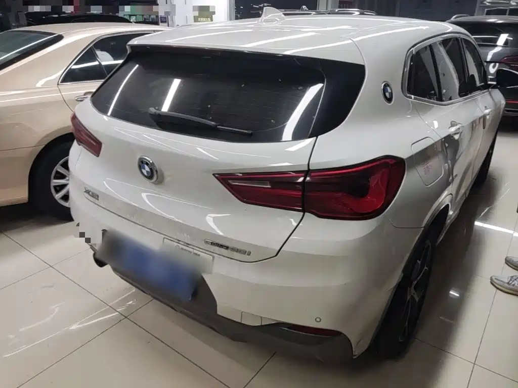 BMW X2 (Import) — миниатюра 7