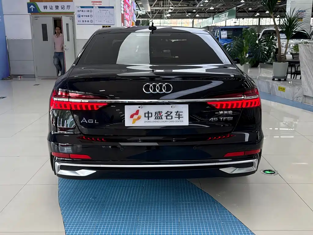Audi A6L 2026 45 TFSI