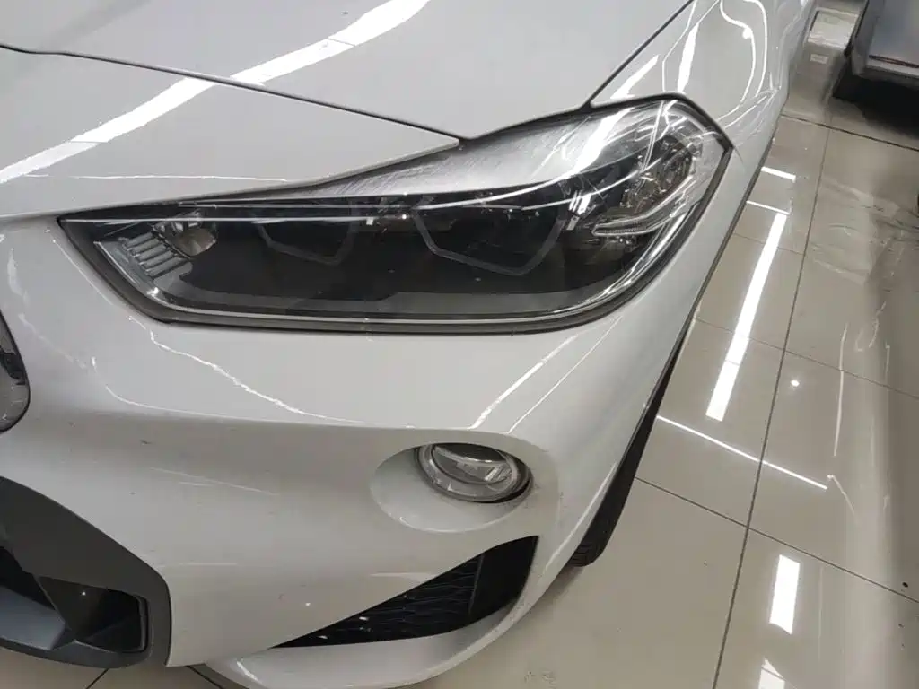 BMW X2 (Import) — миниатюра 24