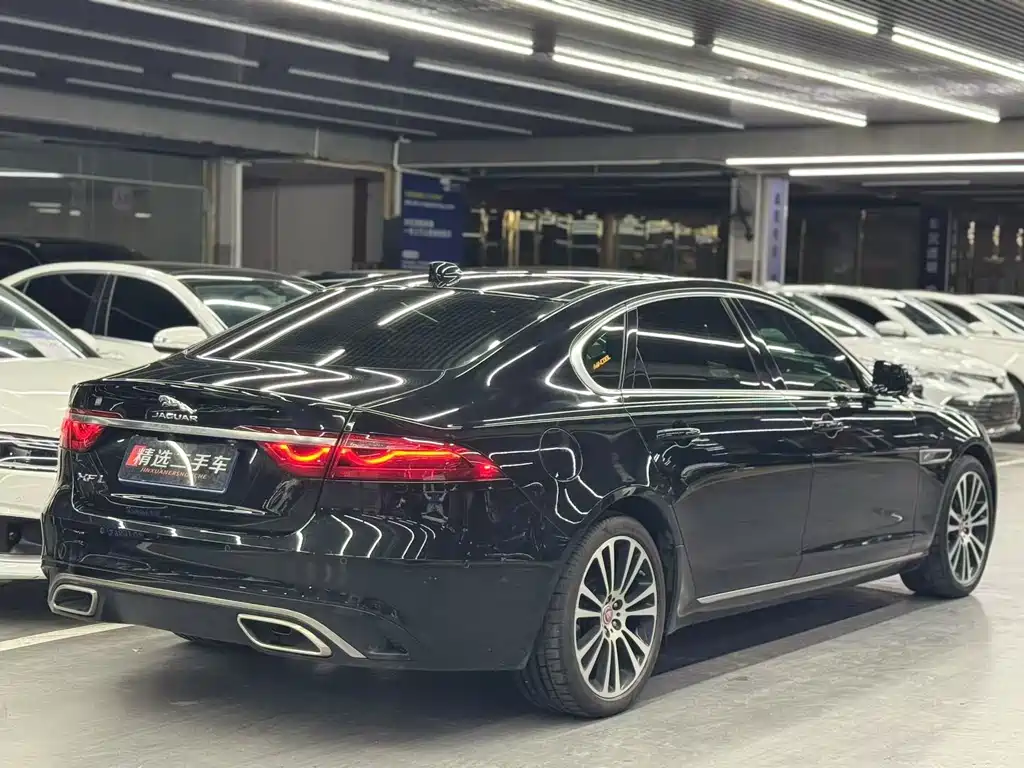 JAGUAR XFL