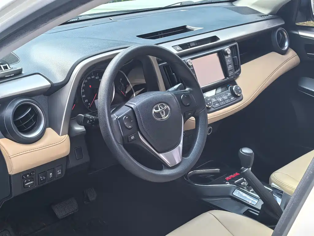 Toyota RAV4 — фотографии объявления, Фото 14
