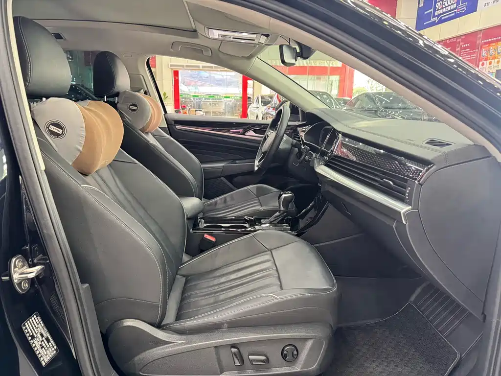Volkswagen Passat — миниатюра 14