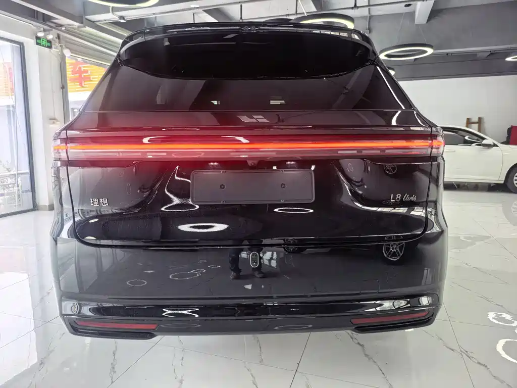 Li Auto Li L8 — миниатюра 5