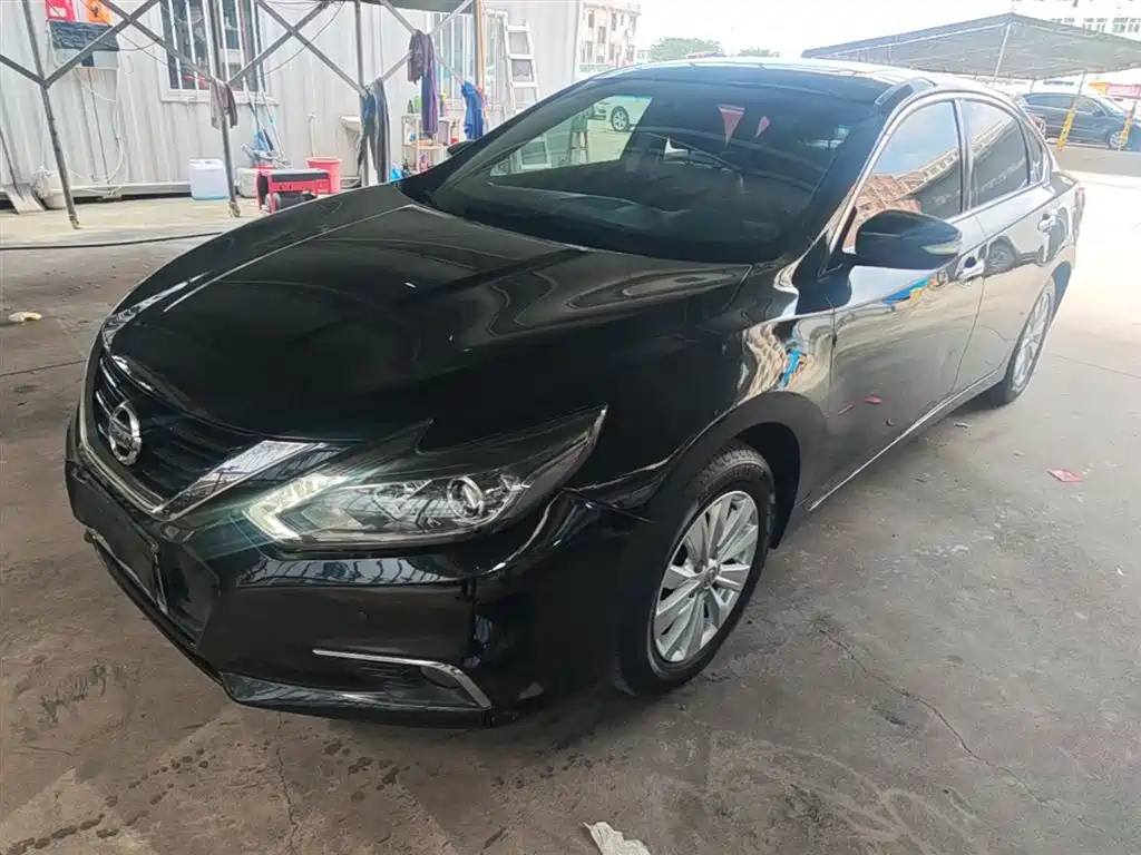 Nissan Teana 2018