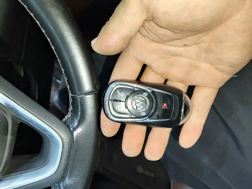 Buick Envision Plus — миниатюра 17