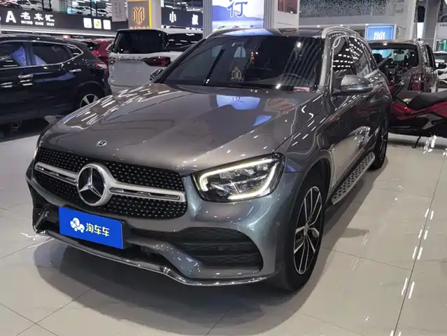 MERCEDES BENZ GLC