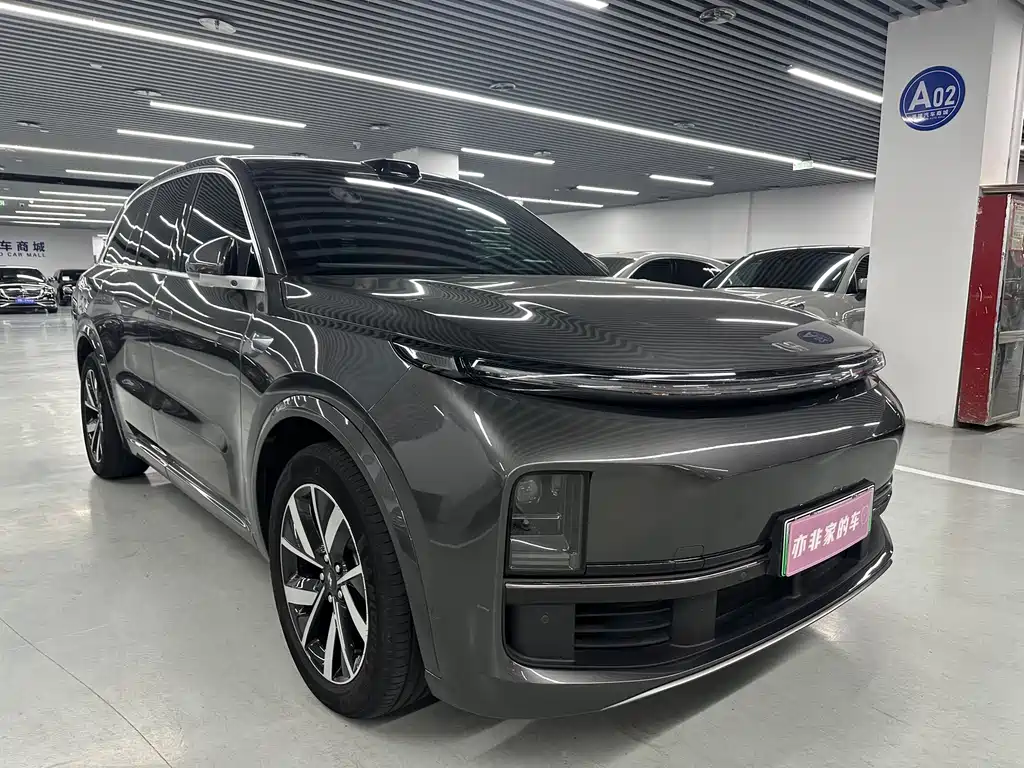 Li Auto IDEAL L8