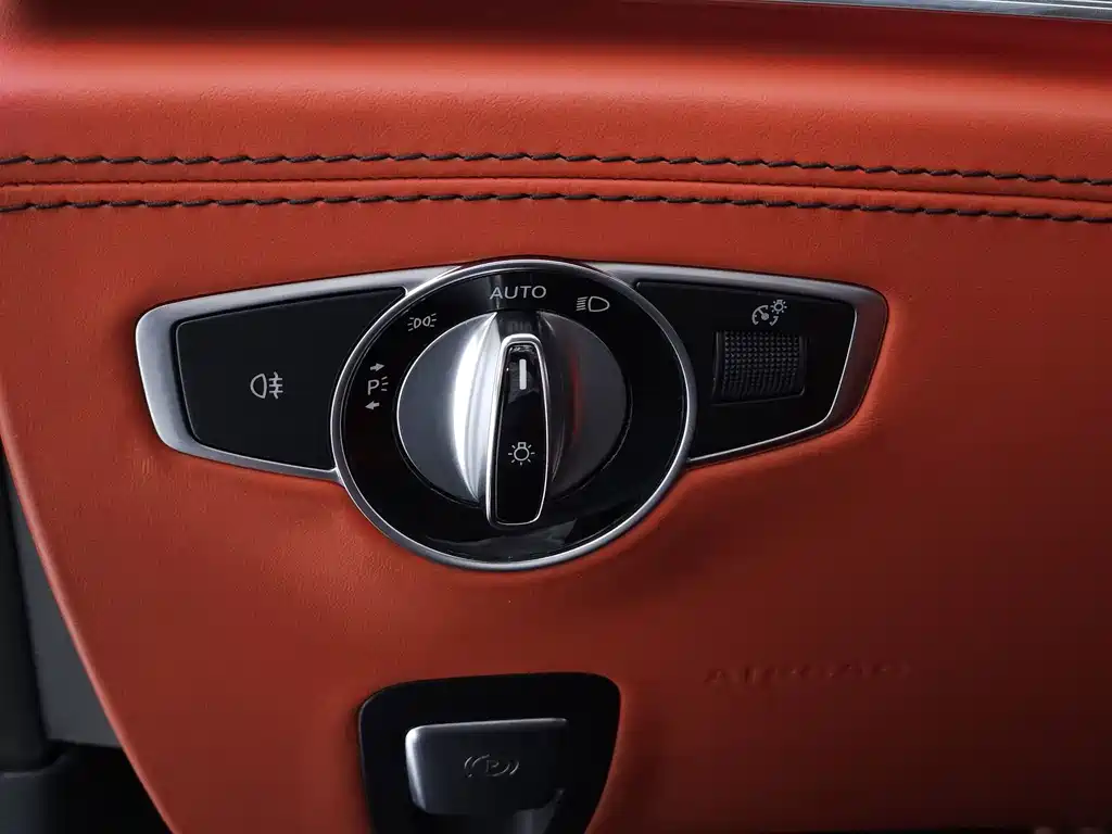 Mercedes-Benz AMG GT — миниатюра 22