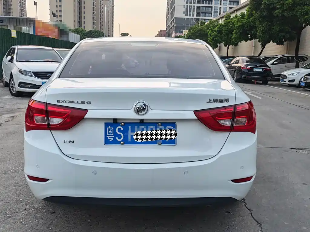 Buick Excelle — миниатюра 5