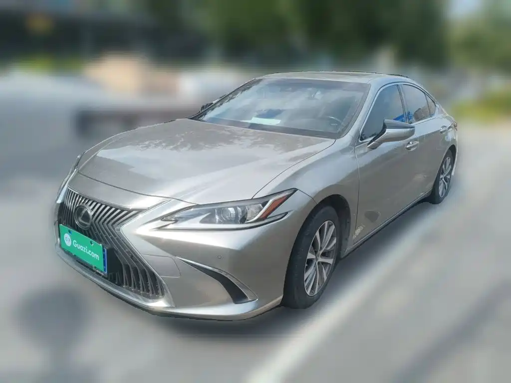 Lexus ES — миниатюра 2