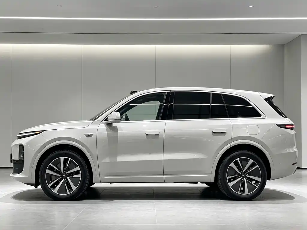 Li Auto Li L6 — миниатюра 2