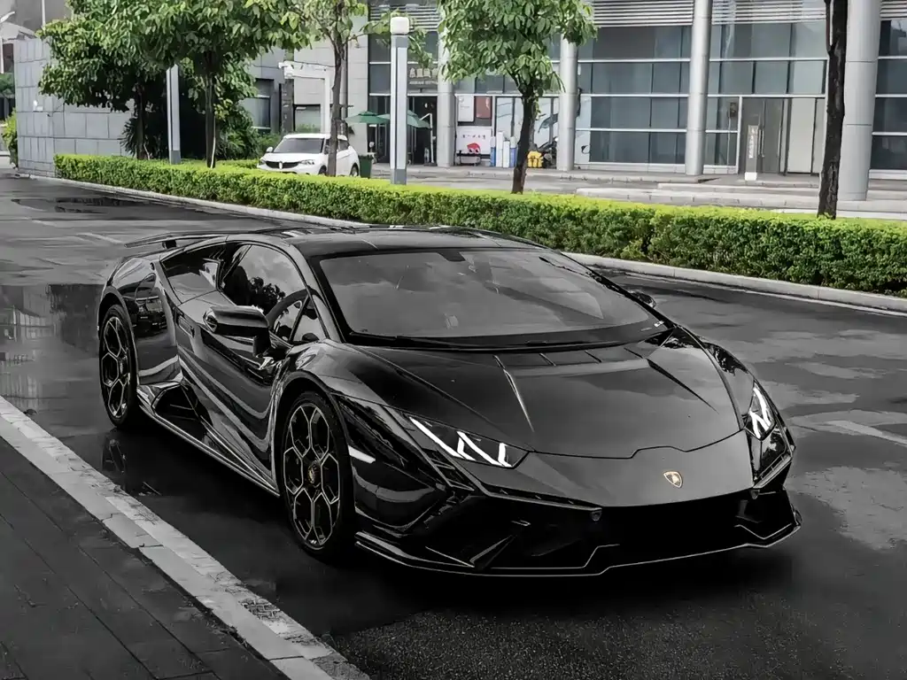 Lamborghini Huracán — миниатюра 2