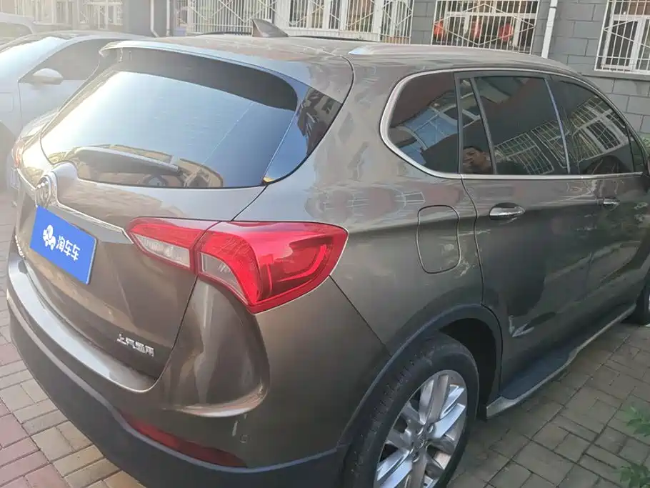 Buick Envision Plus — миниатюра 3