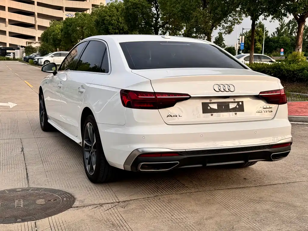 Audi A4L 2020 40 TFSI Fashion