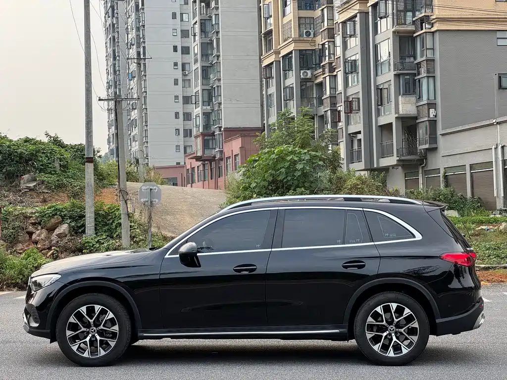 Mercedes-Benz GLC — миниатюра 8