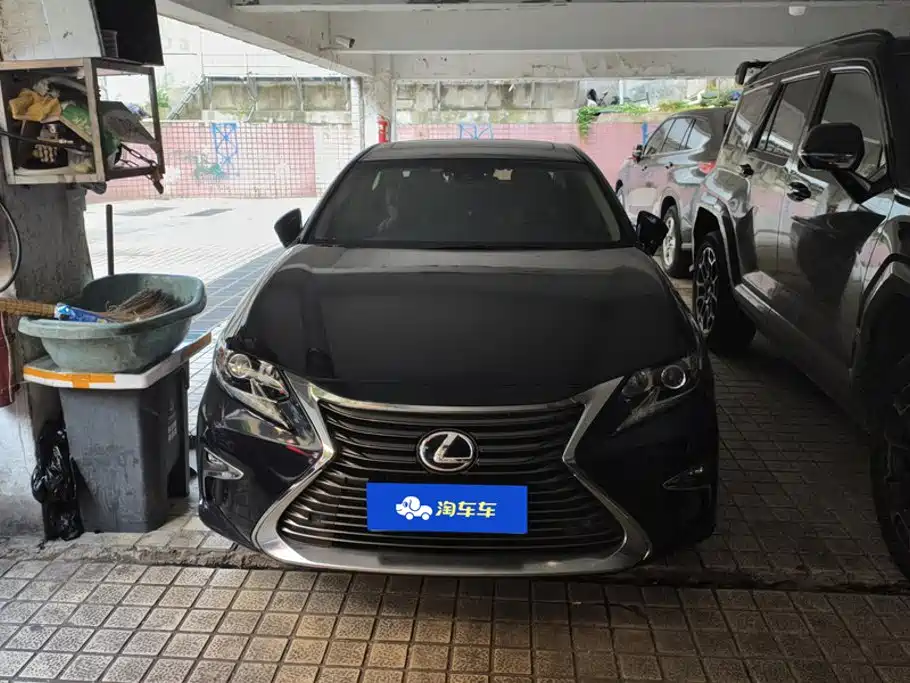 Lexus ES — миниатюра 2