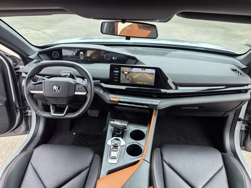 Changan UNI-V 2022 1.5T