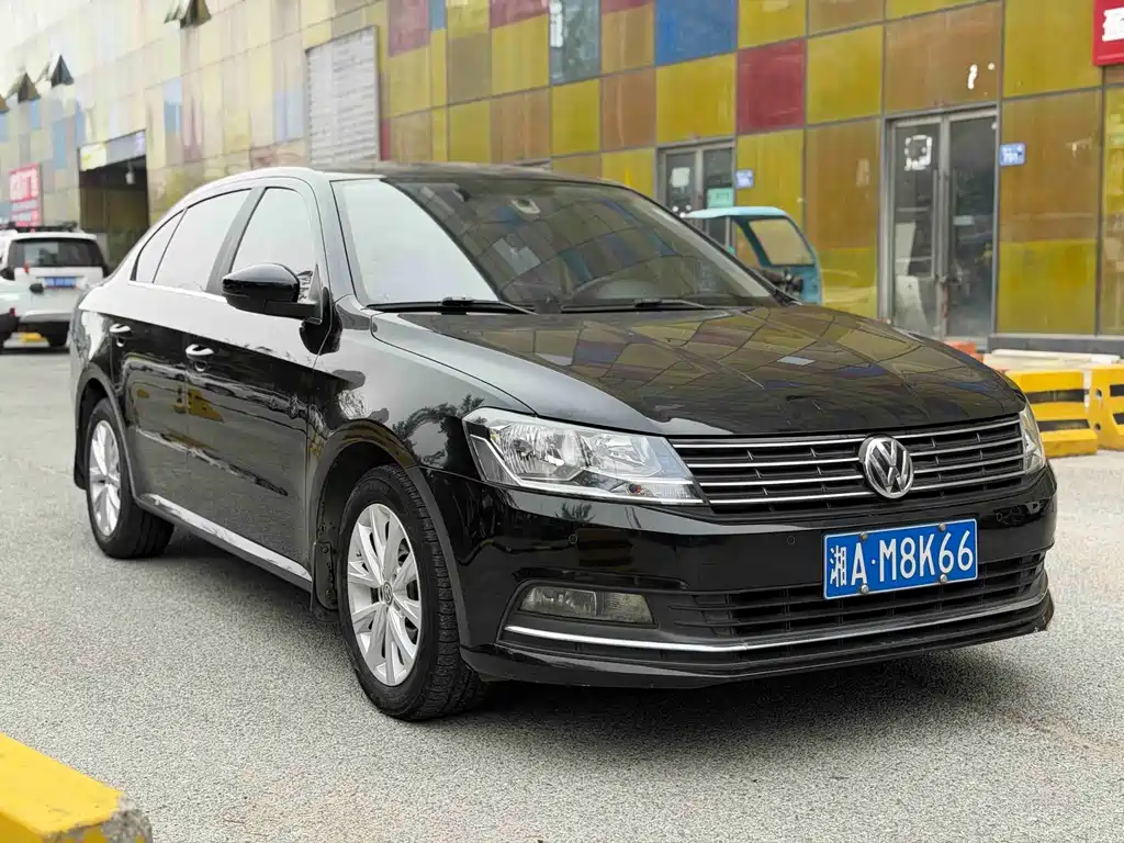 Volkswagen Lavida — миниатюра 3
