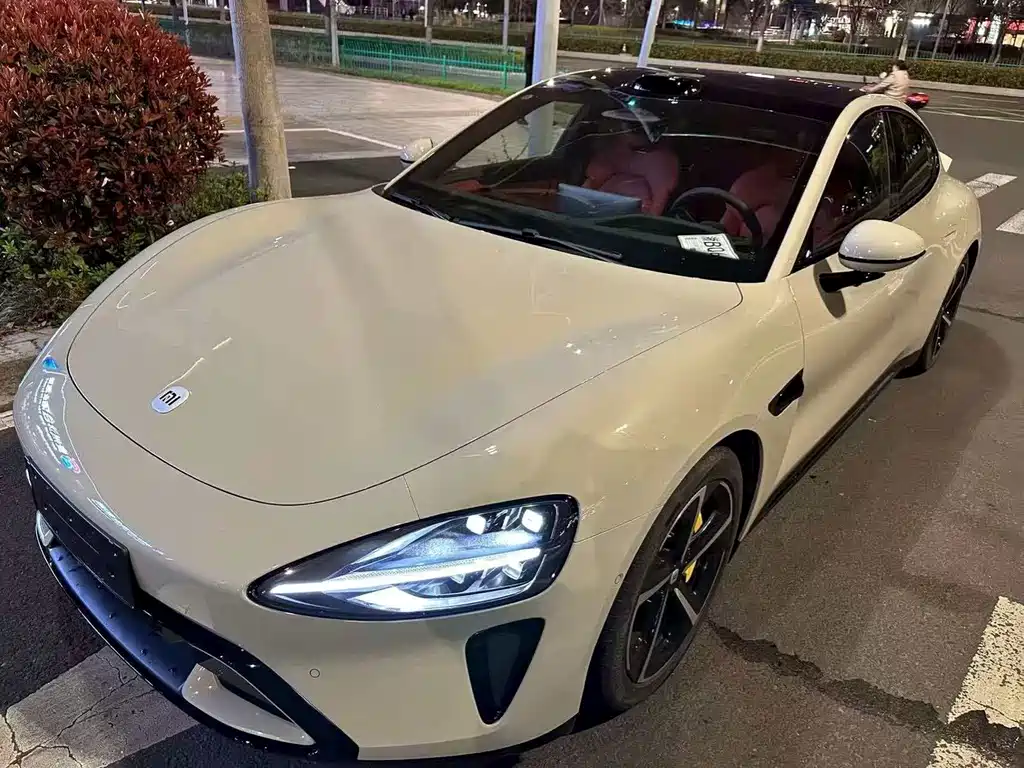 Xiaomi SU7