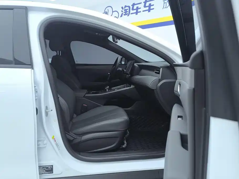BYD Qin PLUS — миниатюра 8