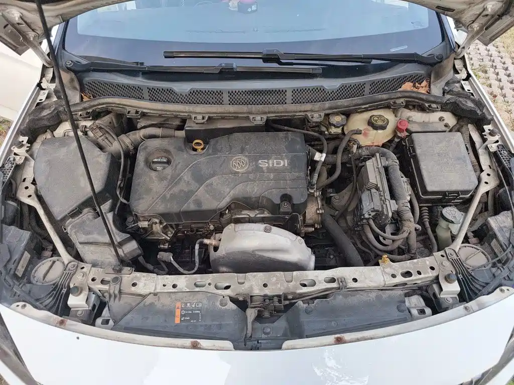 Buick Verano — миниатюра 17