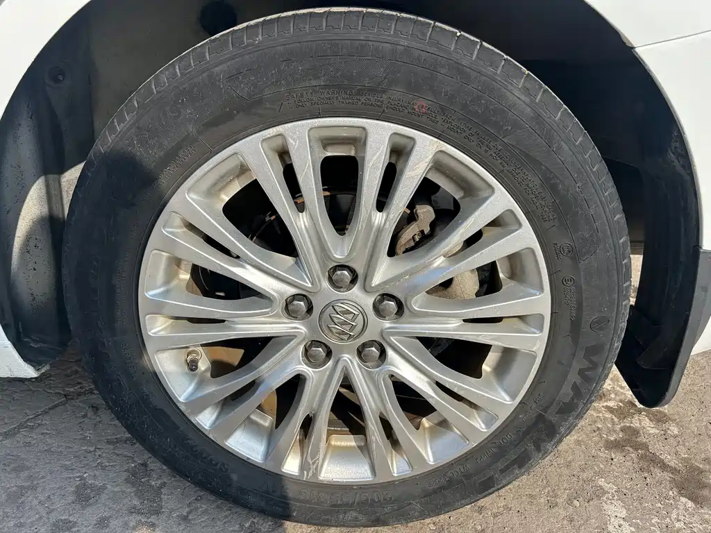 Buick Excelle — миниатюра 28