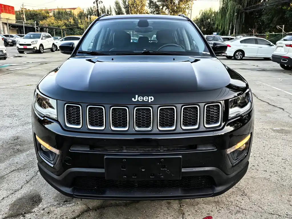 Jeep Compass — миниатюра 2