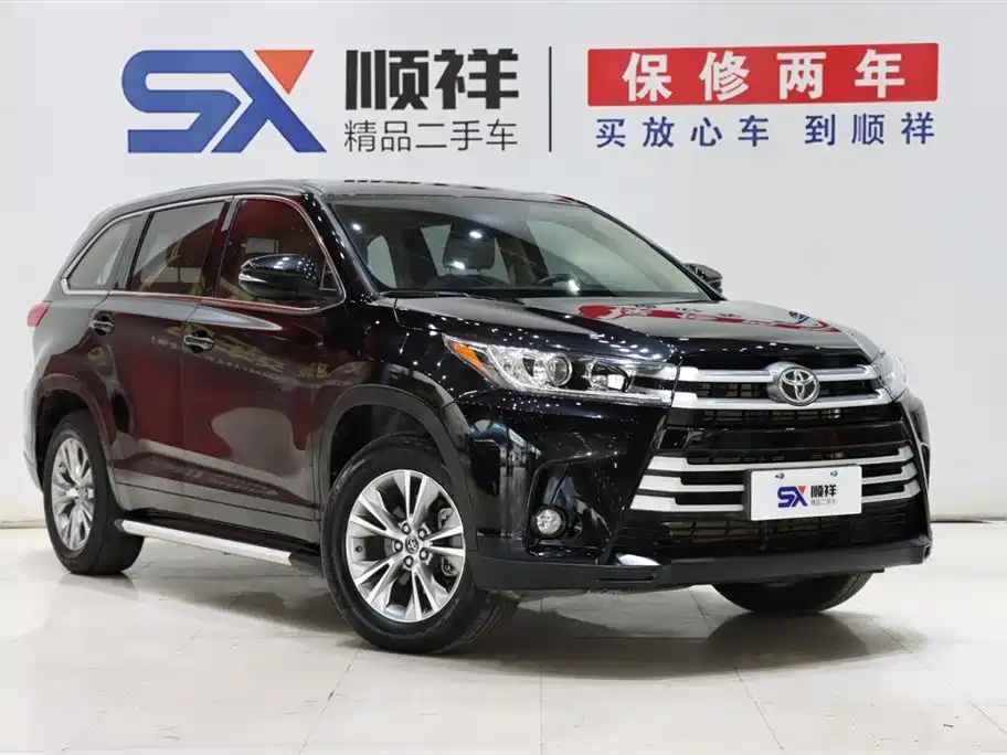Toyota Highlander 2021 2.0T Elite 7 мест