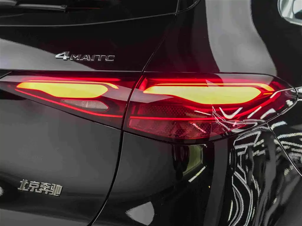 Mercedes-Benz GLC — миниатюра 13