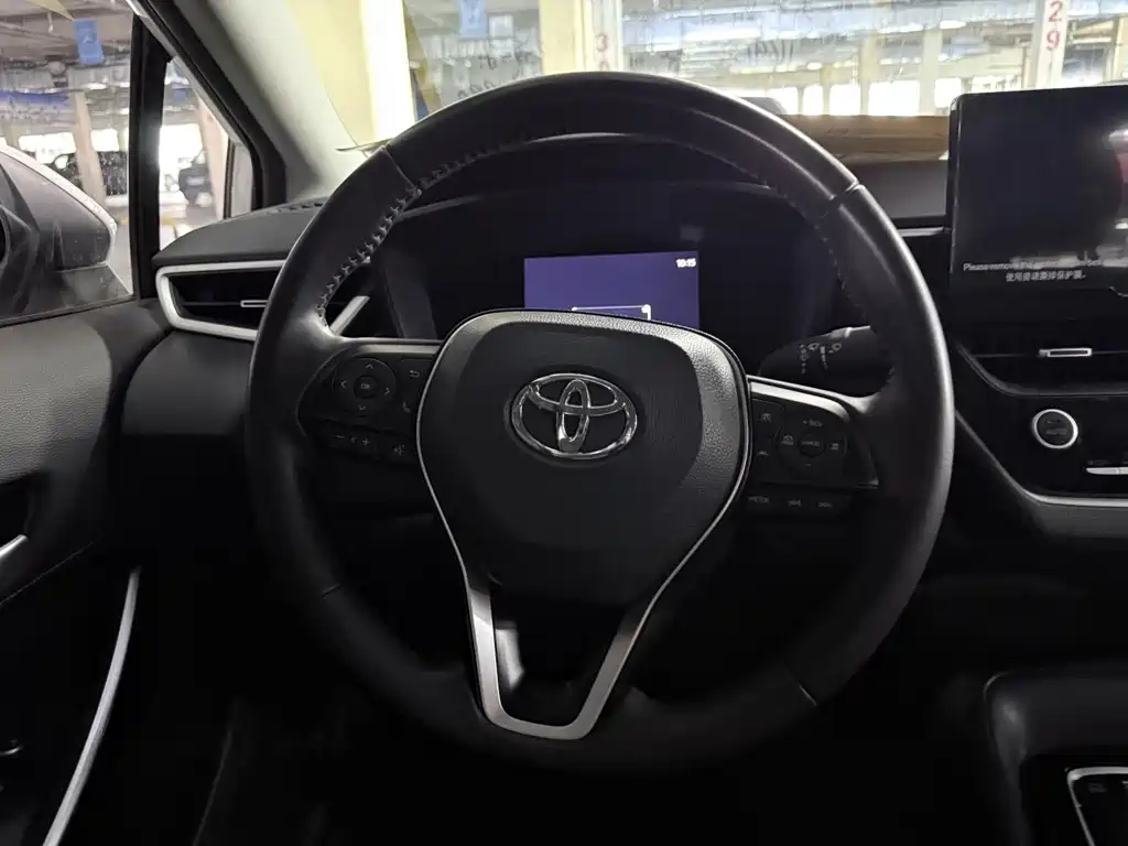 Toyota Corolla — миниатюра 14