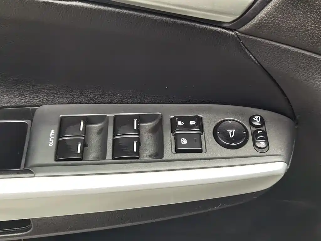 Honda Crosstour — миниатюра 9