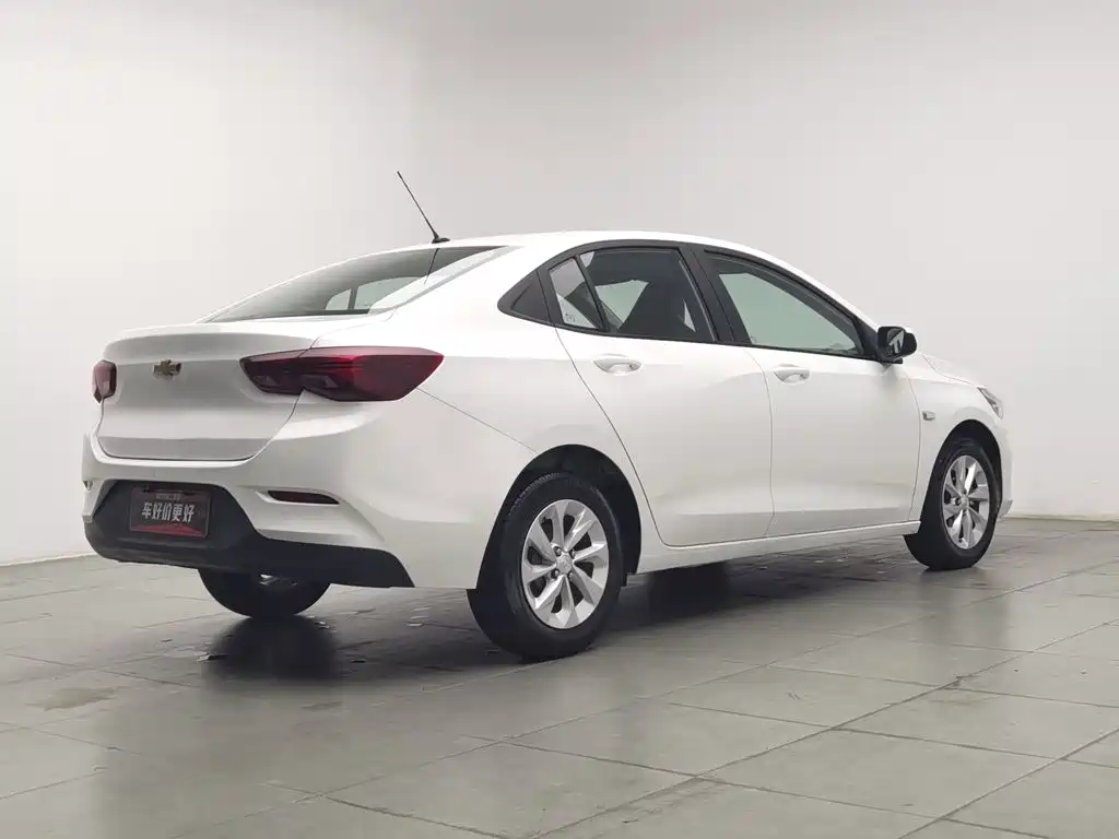 Chevrolet Cavalier — миниатюра 2