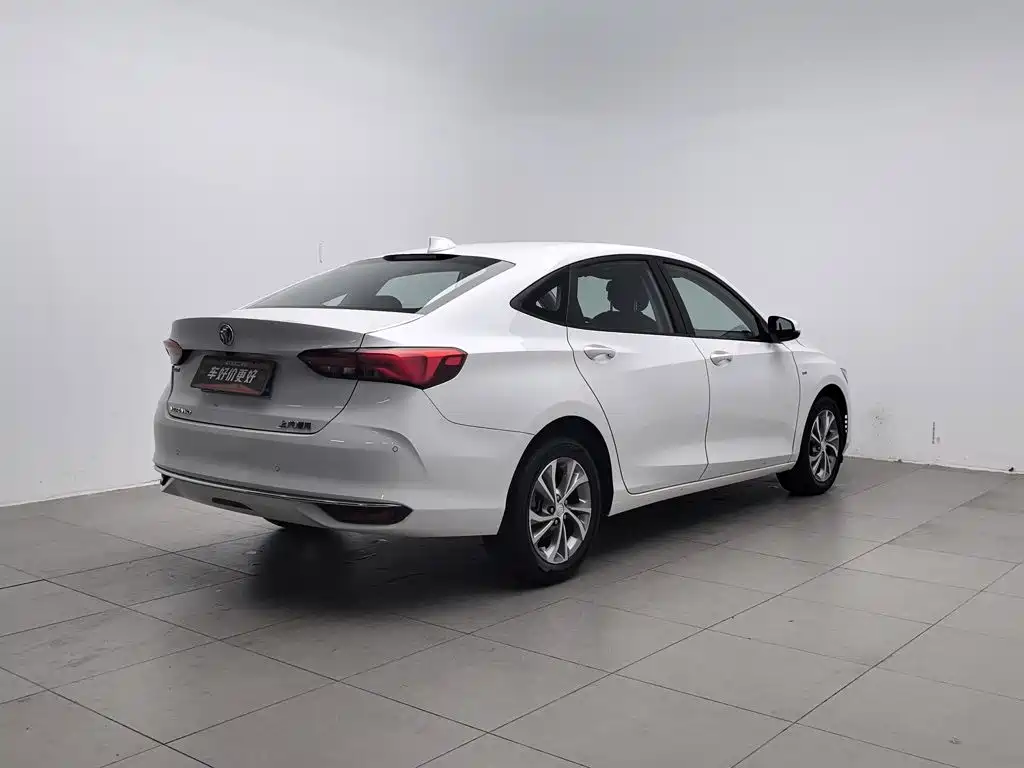 Buick Verano — миниатюра 2