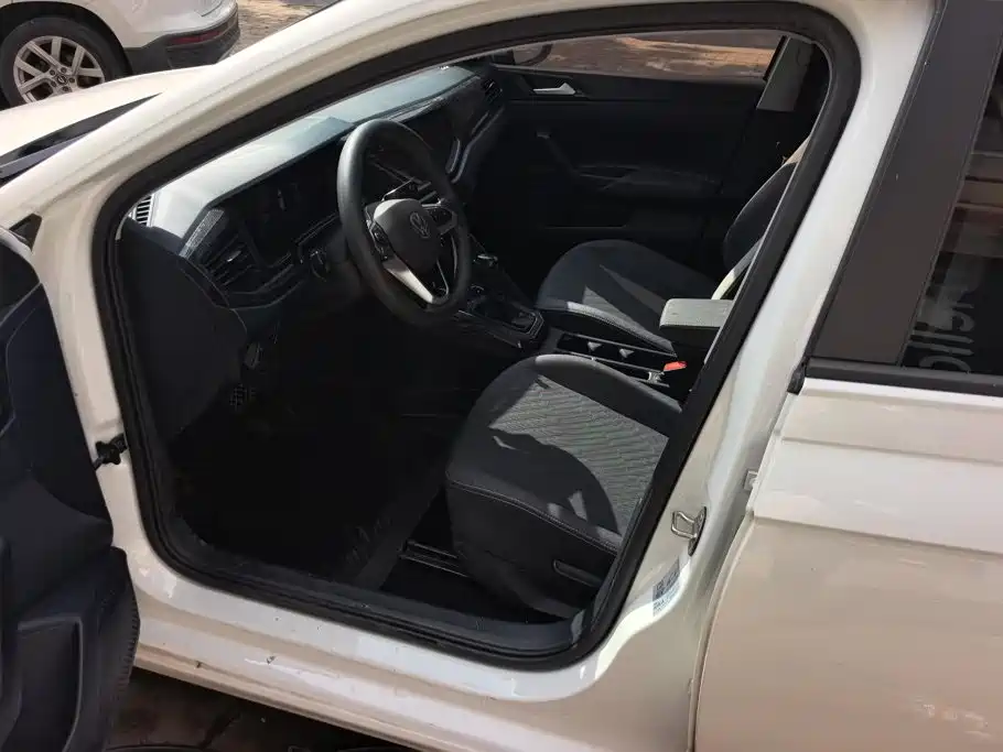 Volkswagen Lavida — миниатюра 9
