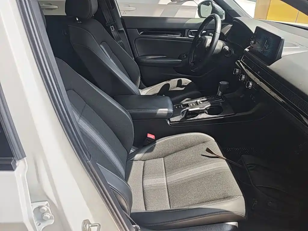 Honda Civic — миниатюра 25