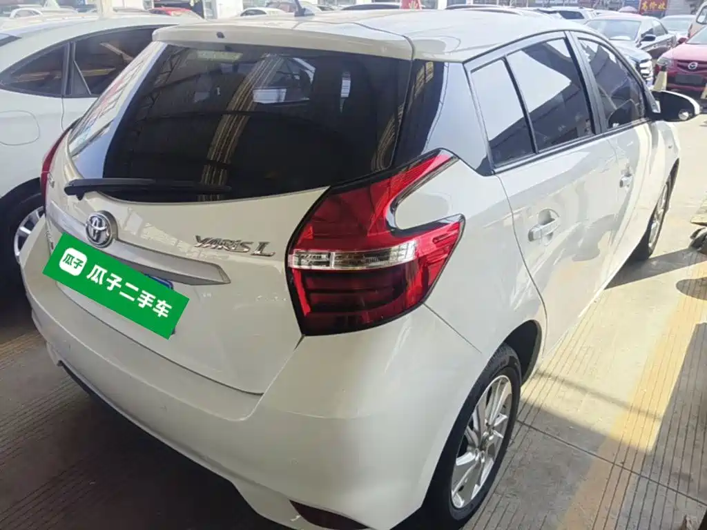Toyota Yaris L — миниатюра 7