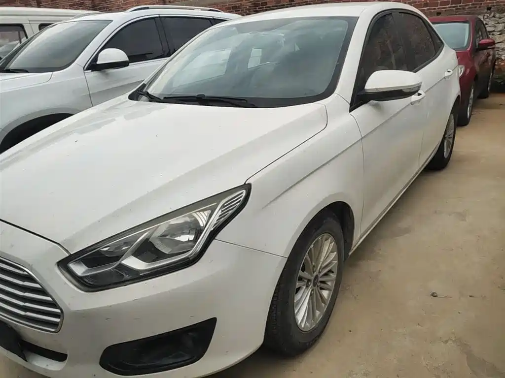 Ford Escort 2017