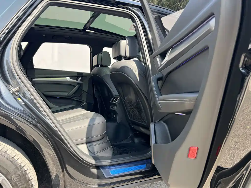 Audi Q5L — миниатюра 10