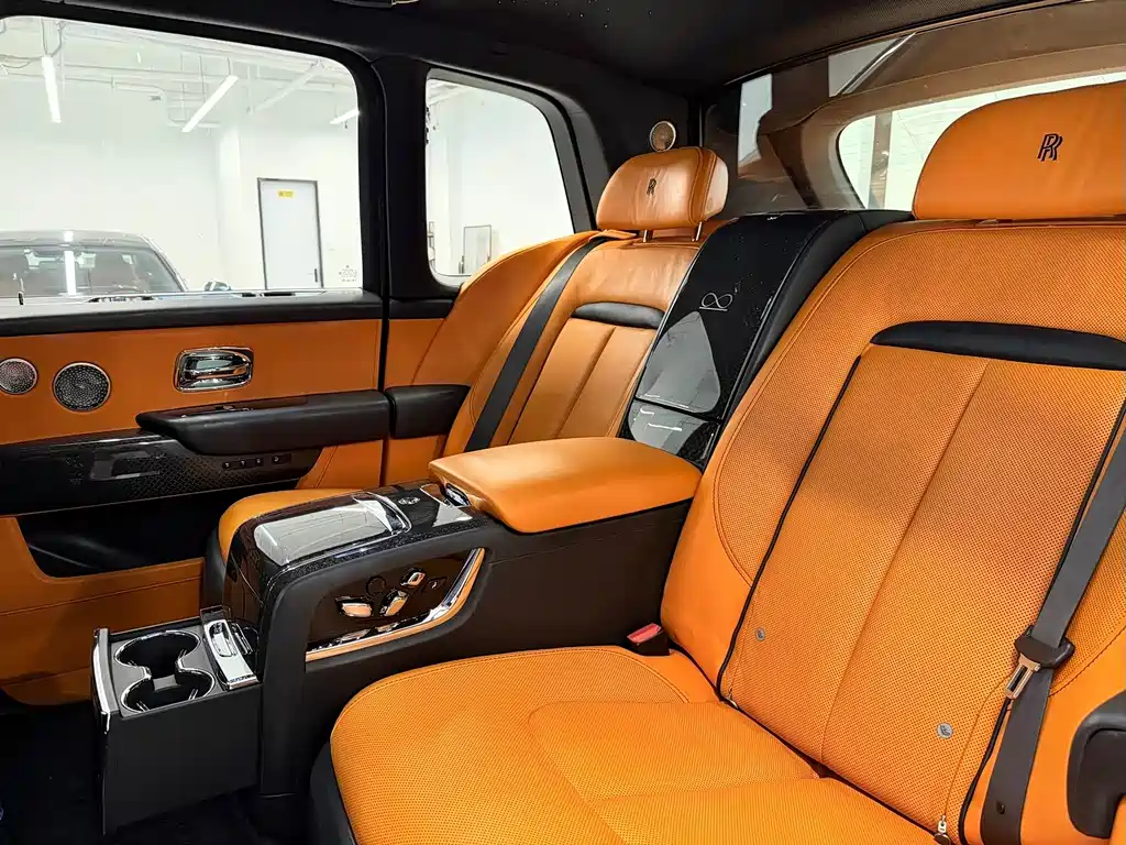 Rolls-Royce Cullinan 2020 Black Badge